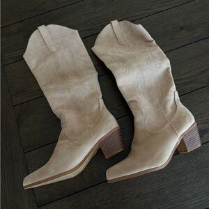 NEW Tan Cowboy Boots